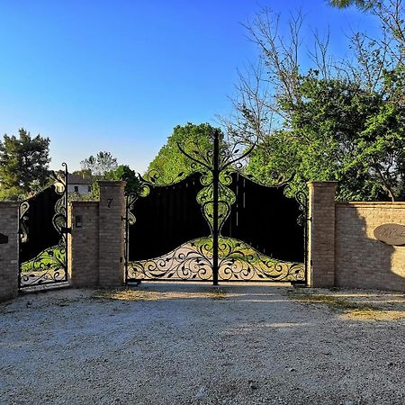 فيلا Agriturismo La Contea Senigallia San Gaudenzio المظهر الخارجي الصورة